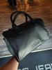 Bauletto John Richmond Donna